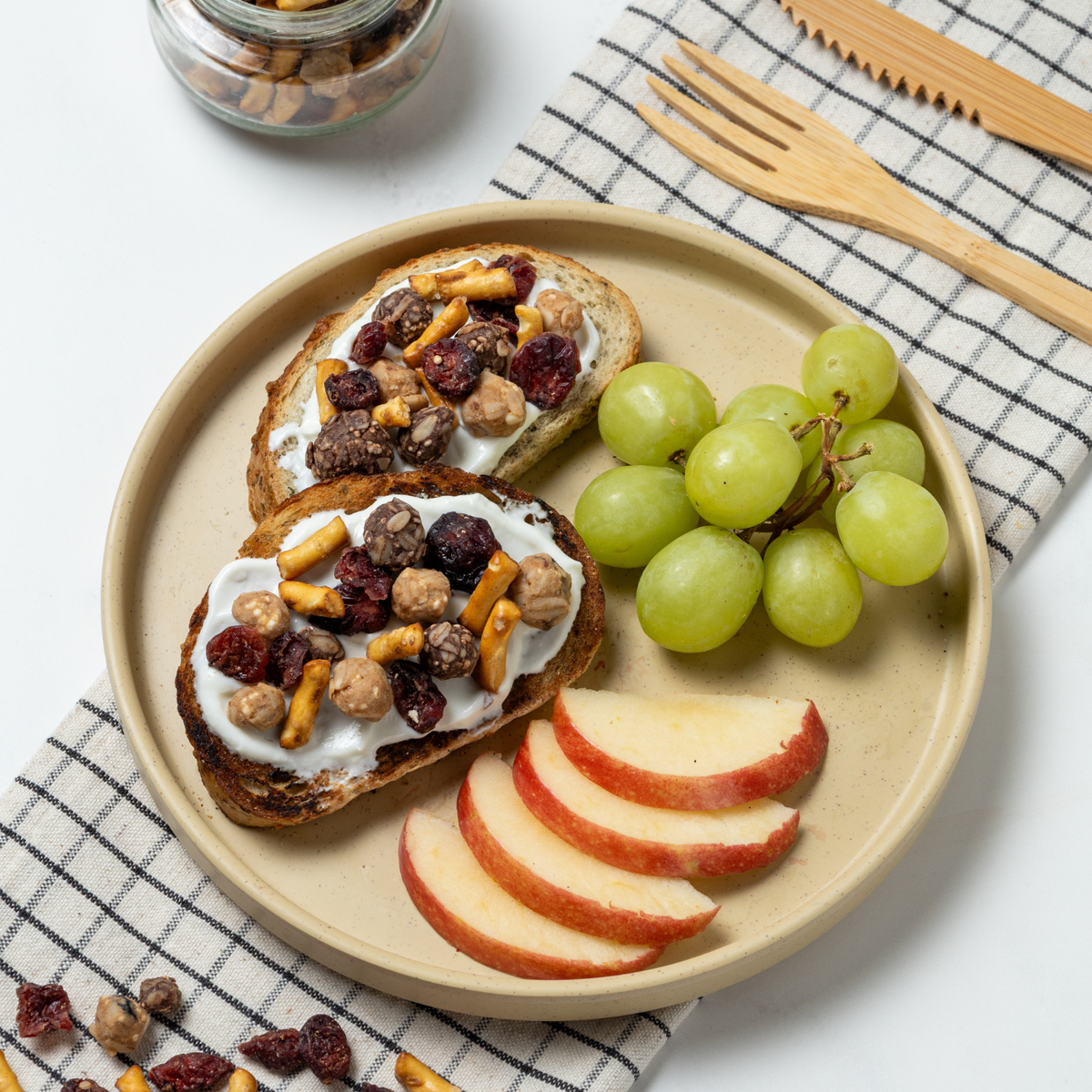 Berry Nuts® Pretzel Mix Granola Bites 6.34 Oz